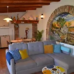 Apartament Retro In Nature Pula